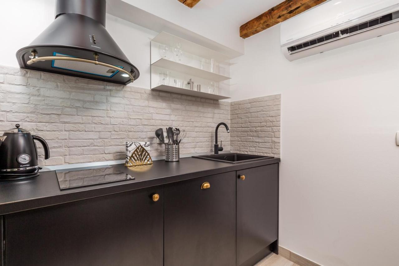 Grota Apartments In The Center Rijeka Extérieur photo