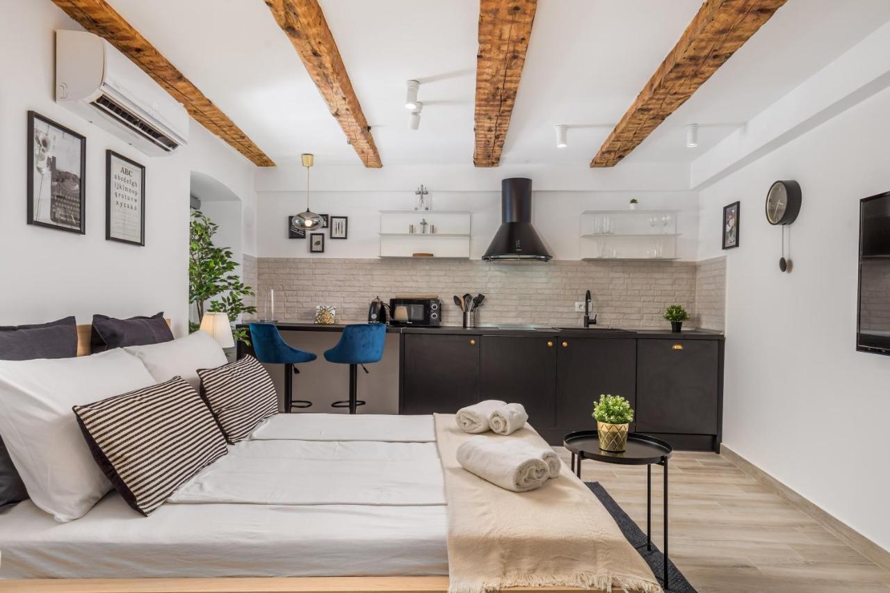 Grota Apartments In The Center Rijeka Extérieur photo