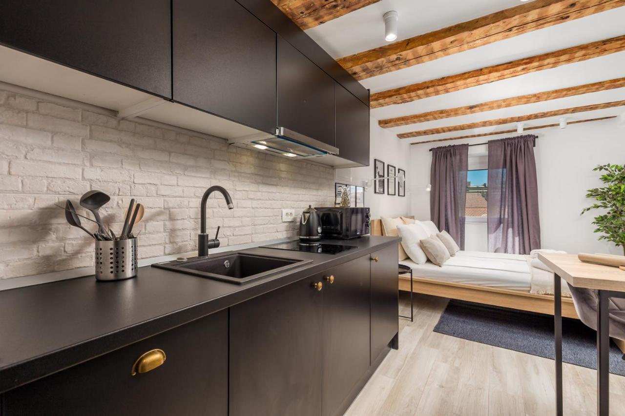 Grota Apartments In The Center Rijeka Extérieur photo