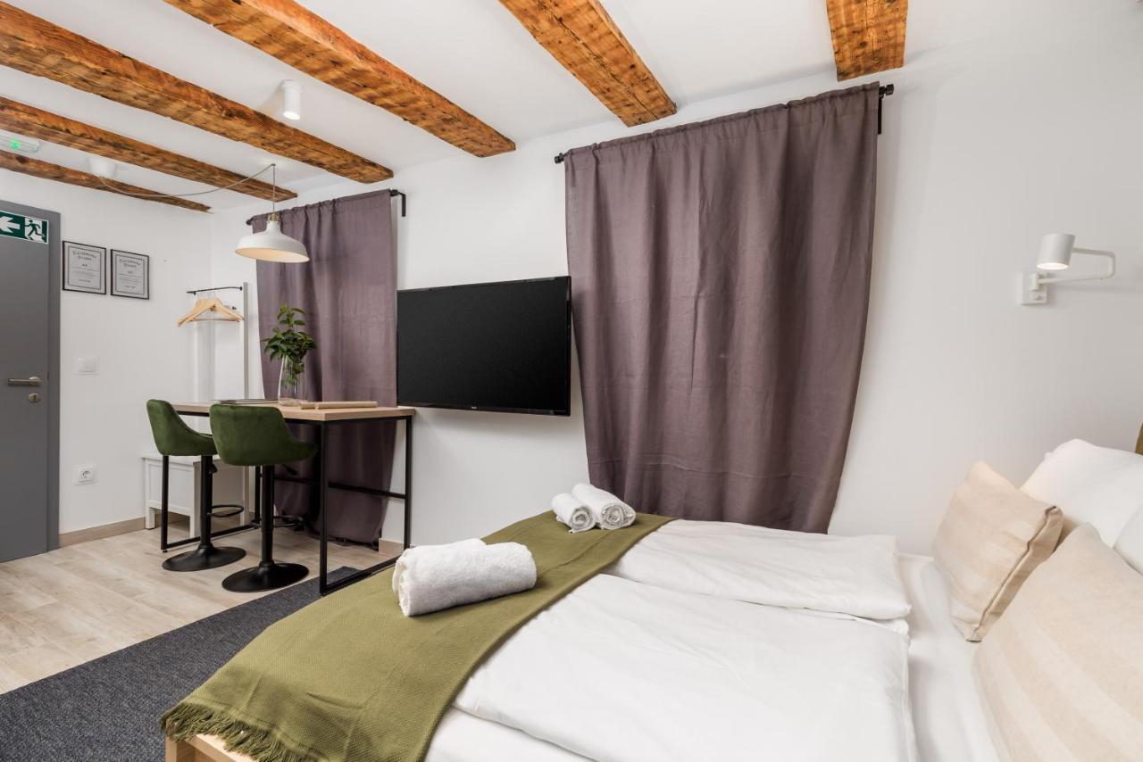 Grota Apartments In The Center Rijeka Extérieur photo