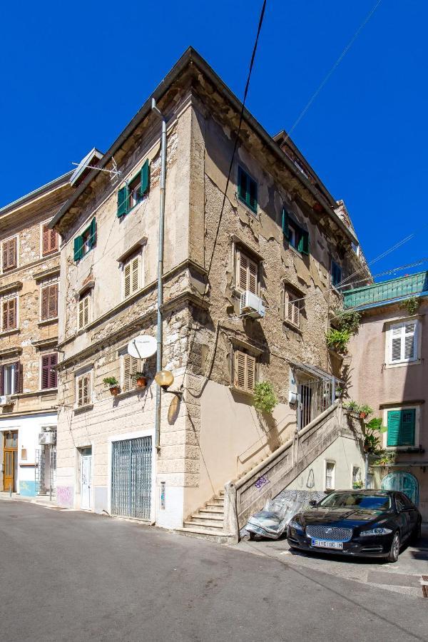 Grota Apartments In The Center Rijeka Extérieur photo